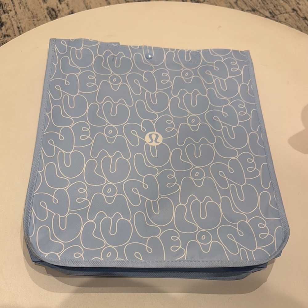 Lululemon Light Blue Patterned Tote